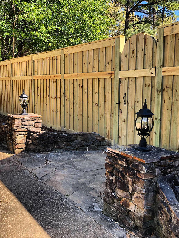 Types of fences we install in Trussville Al