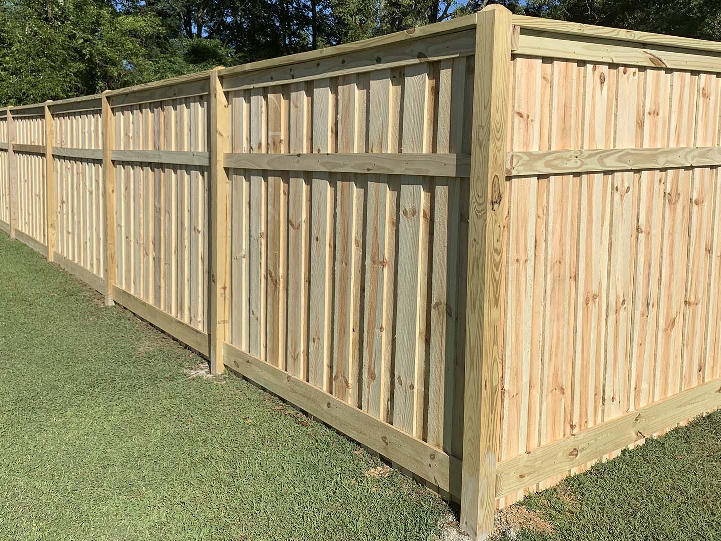 Wood fence Birmingham Alabama fence company